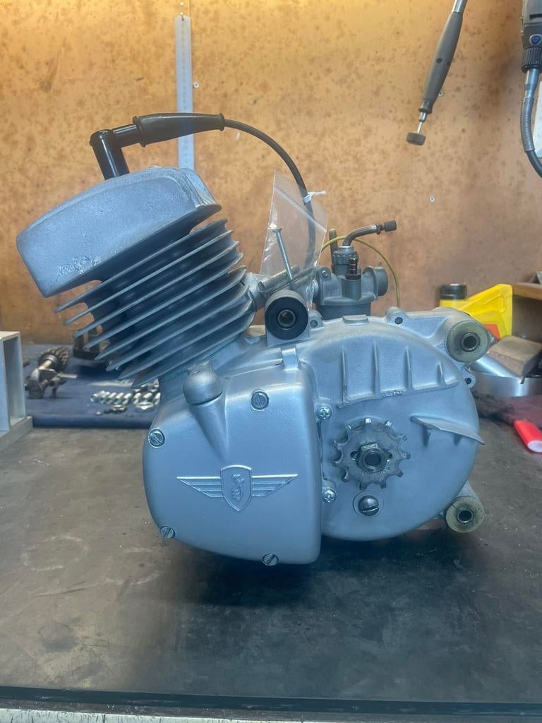 Gereviseerd automaat blokje, Ophalen of Verzenden, Zo goed als nieuw, Blok