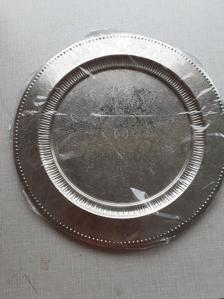 Grote zilverkleurige schaal, Overige materialen, Schaal, Rond, Nieuw