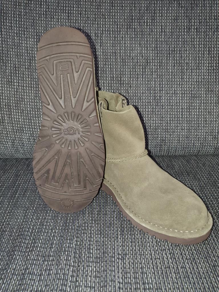 UGG classic mini Unlined, UGG, Verzenden, Lage of Enkellaarzen, Nieuw