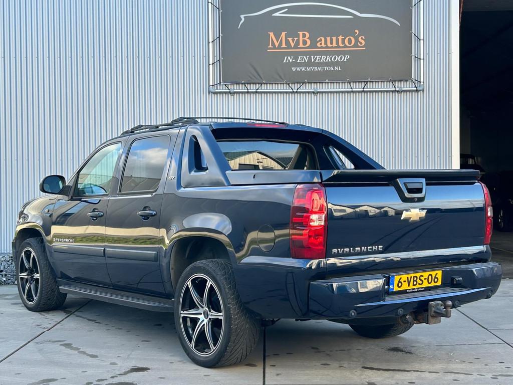 Chevrolet USA Avalanche 5.3 V8 4WD, Clima, Cruise, Navi, Cam, Automaat, Stoelverwarming, Gebruikt, 700 kg