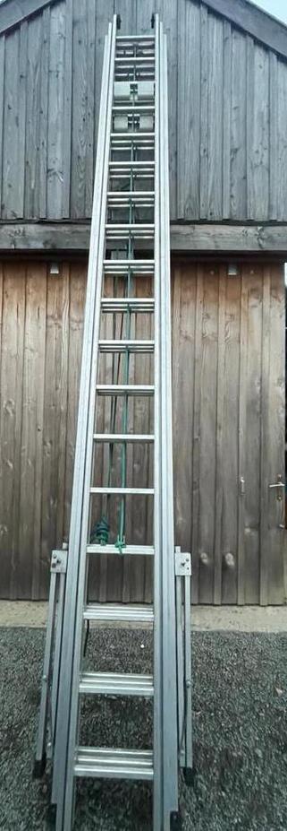 Te koop Tubesca 3-delig touwladder trekladder 3 x18 (13,5 m), Doe-het-zelf en Verbouw, Ladders en Trappen, Ophalen, Zo goed als nieuw