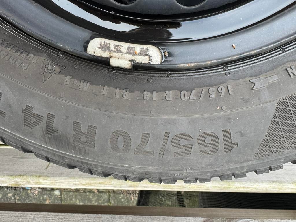 Winterbanden op velg vw UP, Auto diversen, Ophalen of Verzenden, Gebruikt