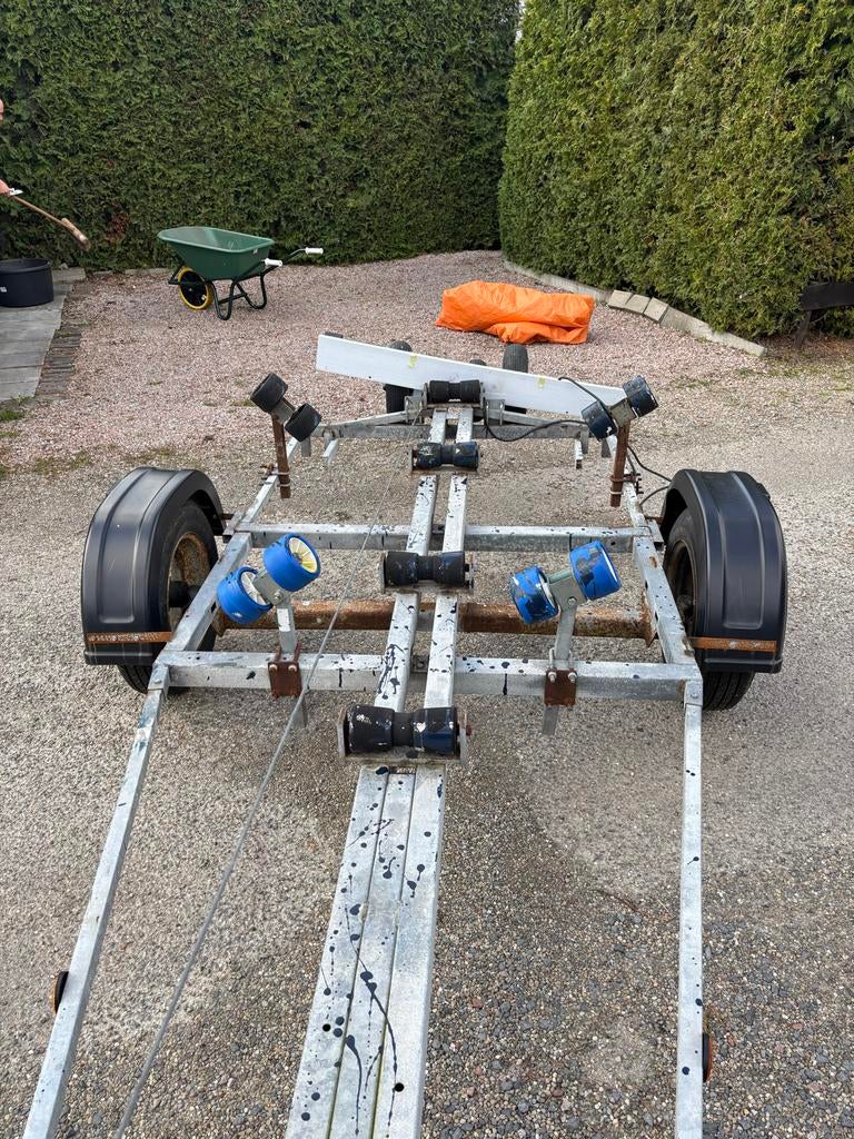 Boot trailer voor boten tot 4.50 meter, Watersport en Boten, Boottrailers, Ophalen, Minder dan 1500 kg, Gebruikt, Overige typen