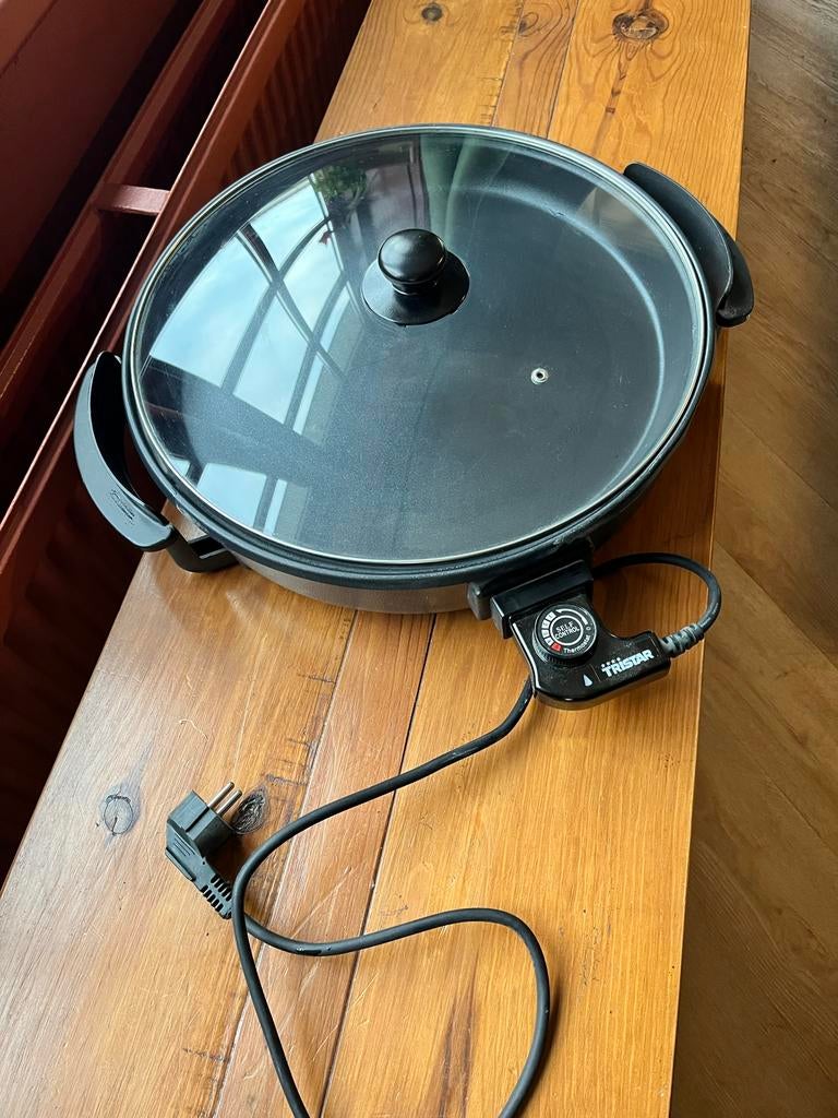 Tristar elektrische schotel / hapjespan met deksel, Ophalen of Verzenden, Gebruikt, Tafelgrill