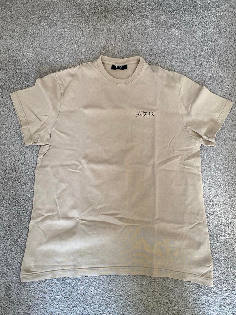 FOUR T-shirt maat S - Zo goed als nieuw, Ophalen of Verzenden, Zo goed als nieuw, Maat 46 (S) of kleiner, Beige