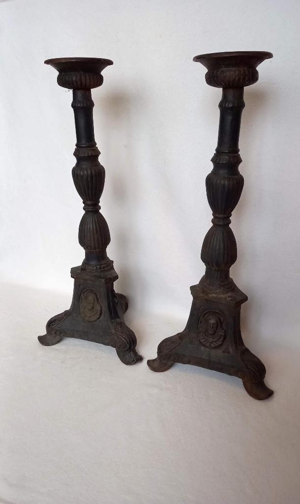 Zware antieke gietijzeren kandelaars, Antiek en Kunst, Antiek | Kandelaars, Overige materialen, Ophalen