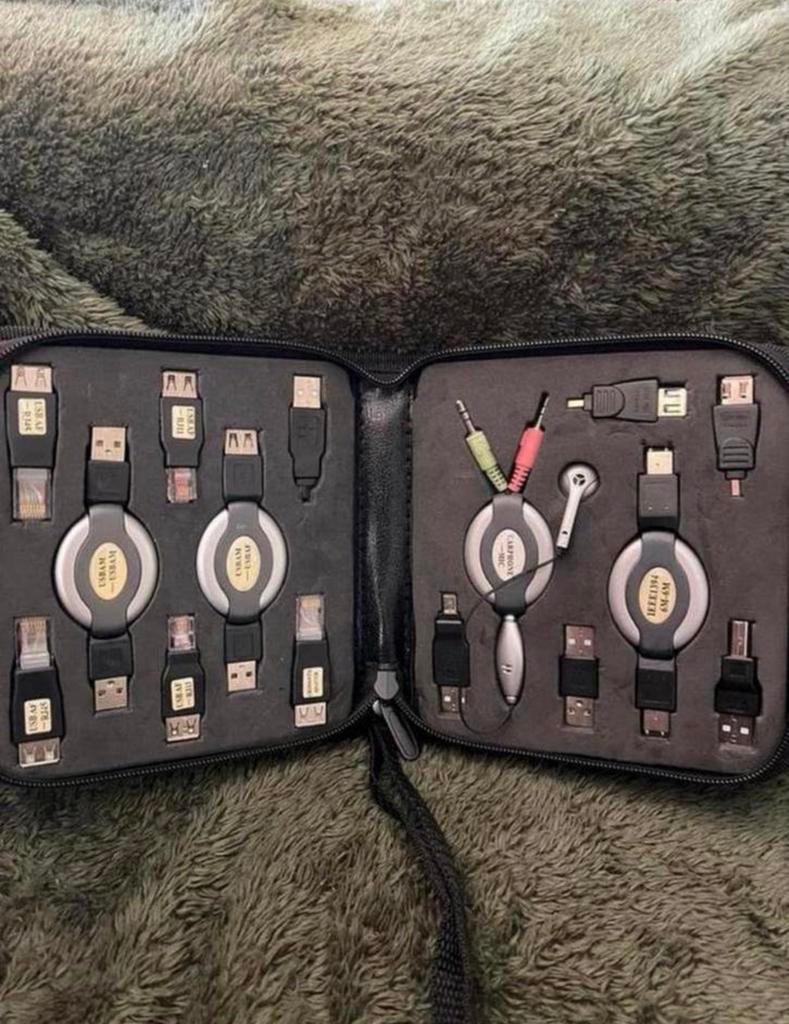 Computer kabels en connectors USB, Computers en Software, Pc- en Netwerkkabels, Ophalen of Verzenden, Zo goed als nieuw