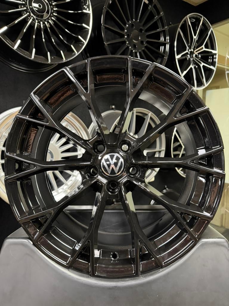 17 inch velgen voor Volkswagen 5x100 Warmenau GTI 5x100 Polo