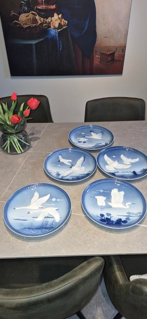 5 Hutschenreuther borden 1979, Antiek en Kunst, Ophalen of Verzenden