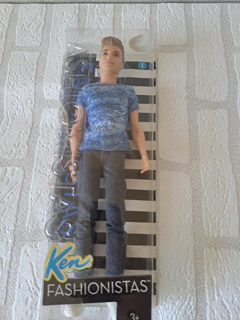 Barbie - Ken Fashionista's DGY67, uit 2015, Ophalen of Verzenden, Nieuw, Pop