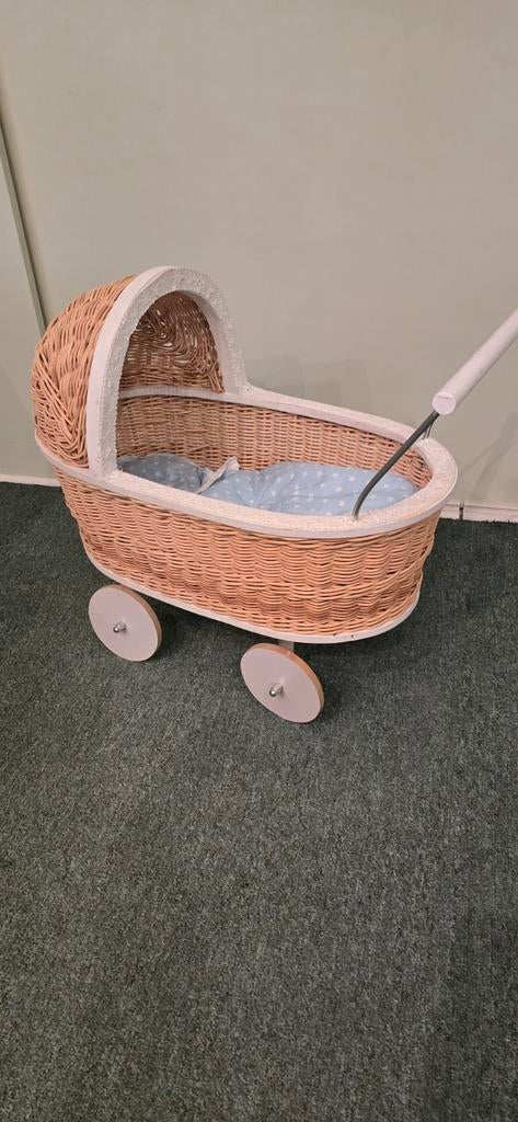 Rotan poppenwagen, Kinderen en Baby's, Kinderwagens en Combinaties, Ophalen, Overige merken