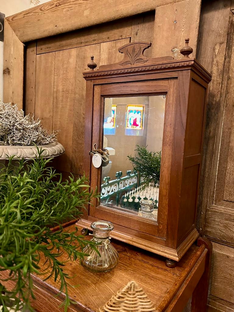 Houten kastje met spiegeldeur engelse stijl landelijk wonen, Ophalen