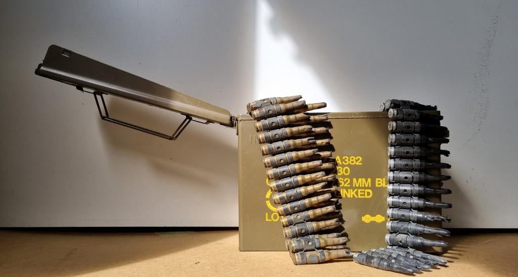 Munitiekist met patroonbanden, Verzamelen, Ophalen of Verzenden, Landmacht, Nederland