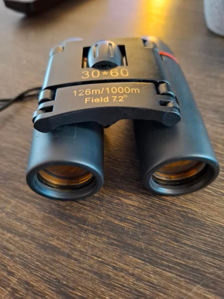 Professionele verrekijkers. Per stuk 50, samen 100., Audio, Tv en Foto, Optische apparatuur | Verrekijkers, 20x of meer, Porro (met knik)