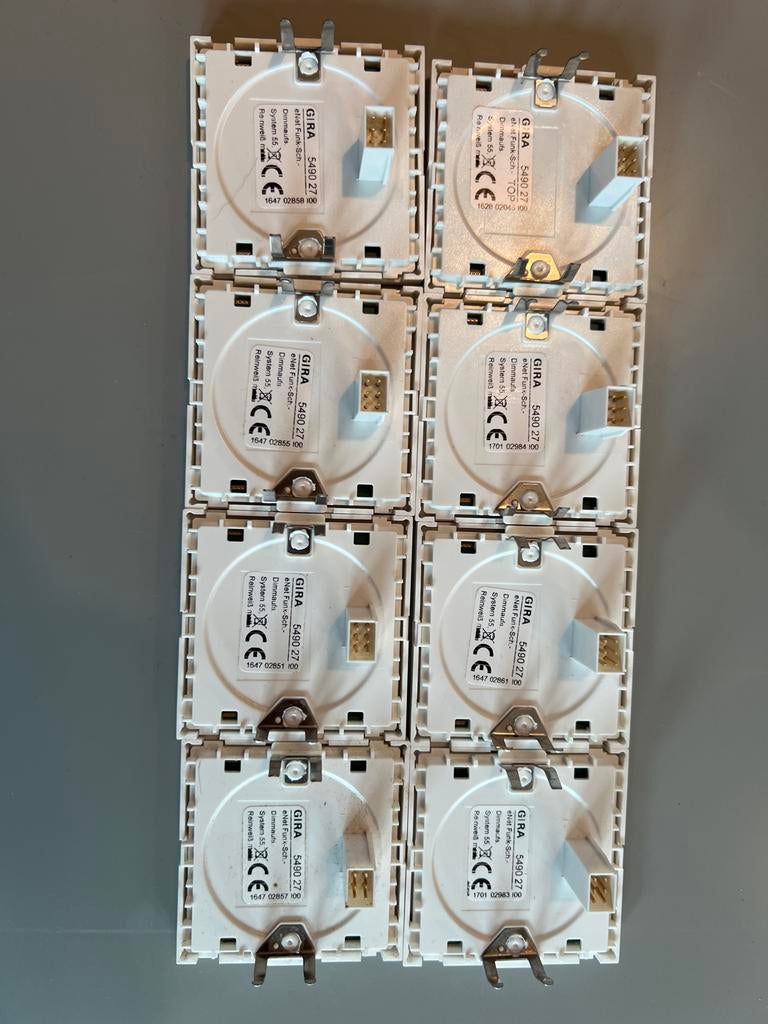 GIRA eNet 549027 Opzetstuk s-dim wit mat systeem 55, Ophalen of Verzenden, Gebruikt, Schakelaar