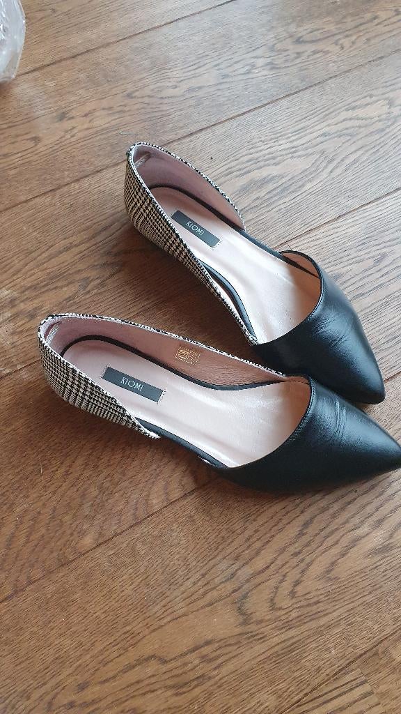 Kiomi leren ballerina schoenen maat 38.5/39, Kleding | Dames, Schoenen, Overige kleuren, Kiomi, Zo goed als nieuw, Ballerina's