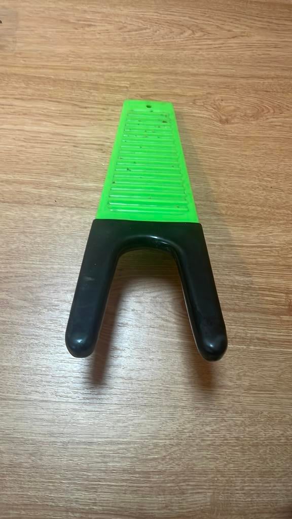 Laarzen uittrekker, Ophalen of Verzenden, Zo goed als nieuw, Overige soorten