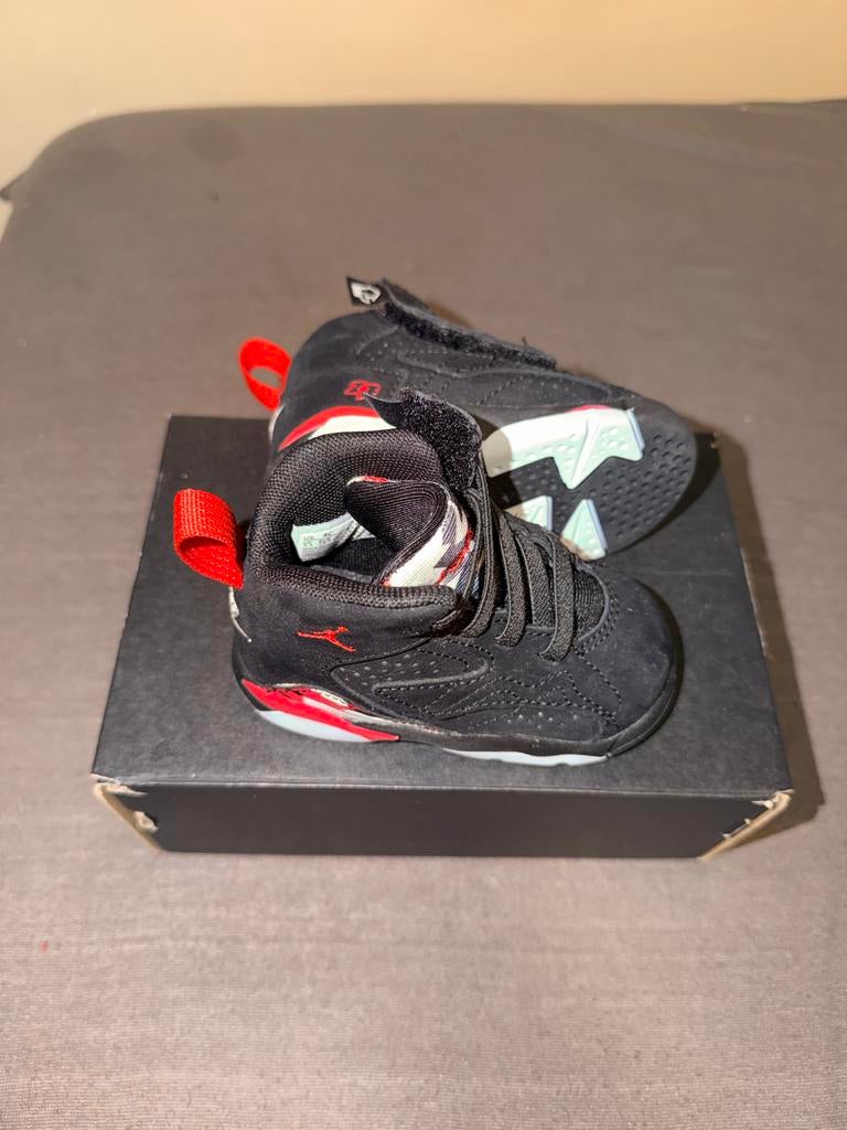 Air Jordan 8 Retro - Maat 19,5 - Zo goed als nieuw!, Ophalen of Verzenden, Zo goed als nieuw