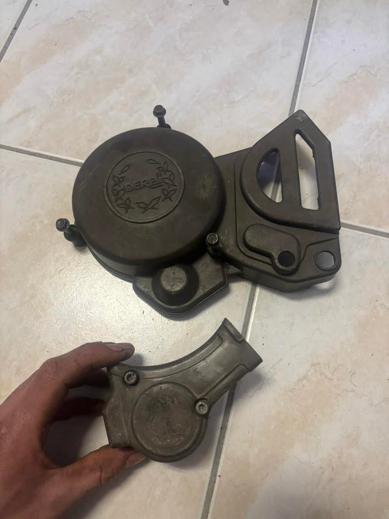 Ontstekingscarter/oliepomp ontstekingsdeksel derbi euro 2, Ophalen of Verzenden