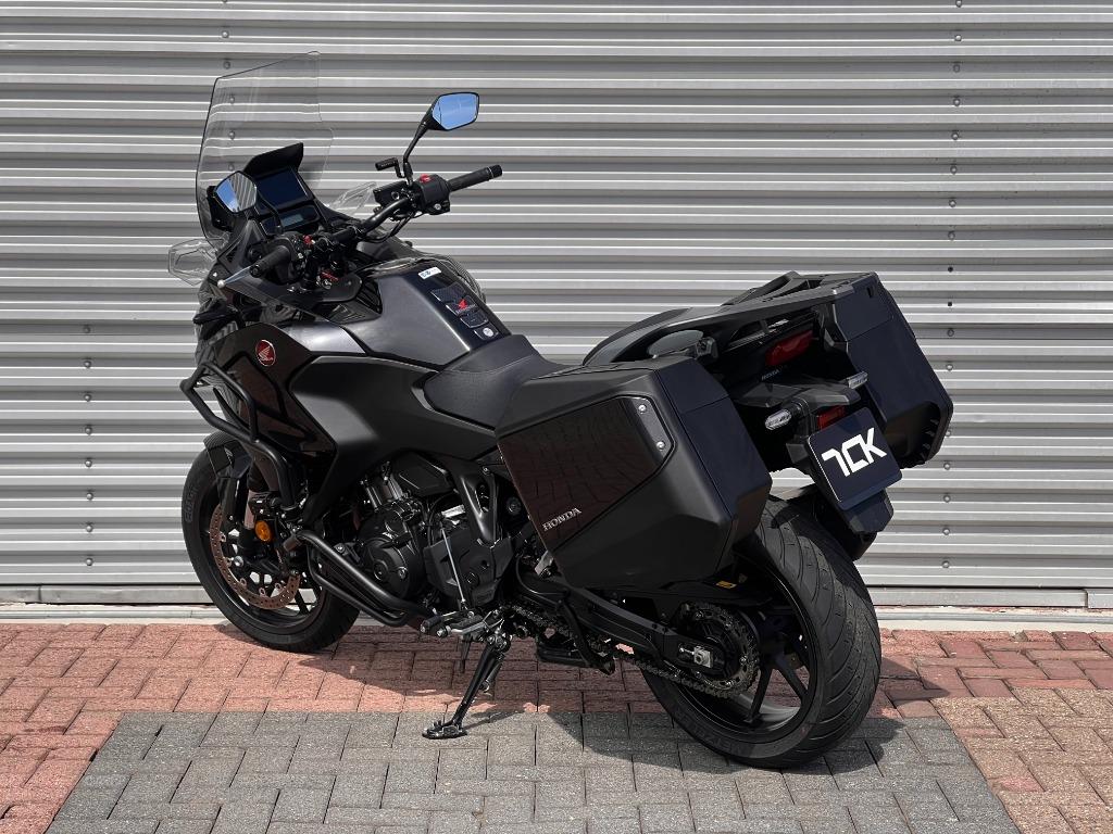 Honda NT 1100 A | 2023 | 11.891 km | Apple Carplay, Motoren, Motoren | Honda, 2 cilinders, Motorrijbewijs A, Bedrijf, Handvatverwarming
