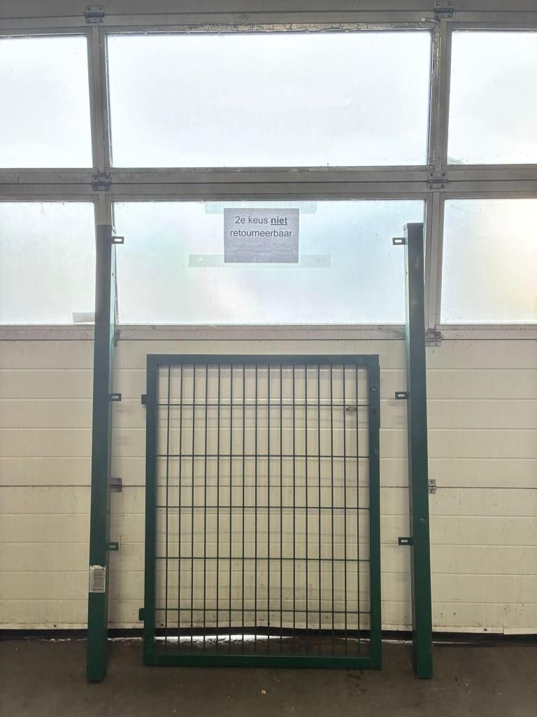 Enkele Tuinpoort - 125 x 90 cm - Groen RAL 6005 -Tweede Keus, Gebruikt, 100 tot 150 cm, Industriestraat 8a, 7582CR Losser, Draaipoort