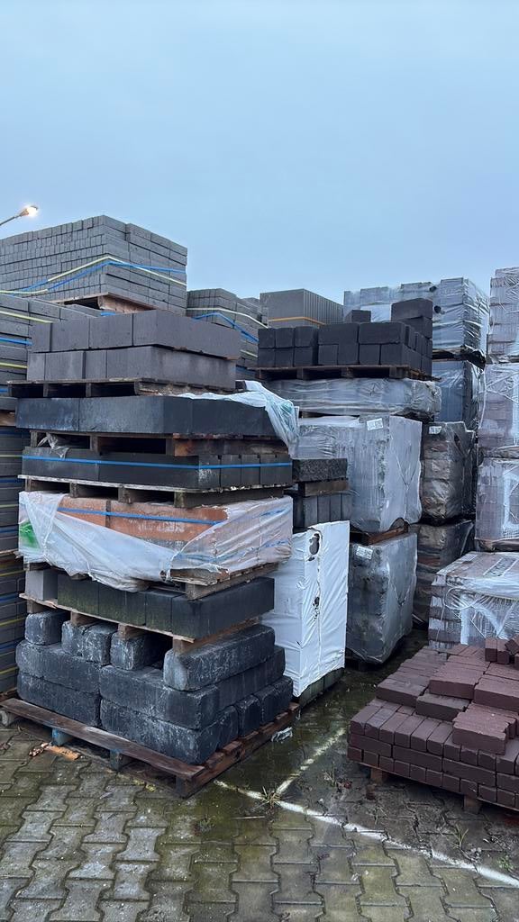 Diverse kleine partijen stapelblokken, Tuin en Terras, Blok, Nieuw, Ophalen of Verzenden, Minder dan 25 cm