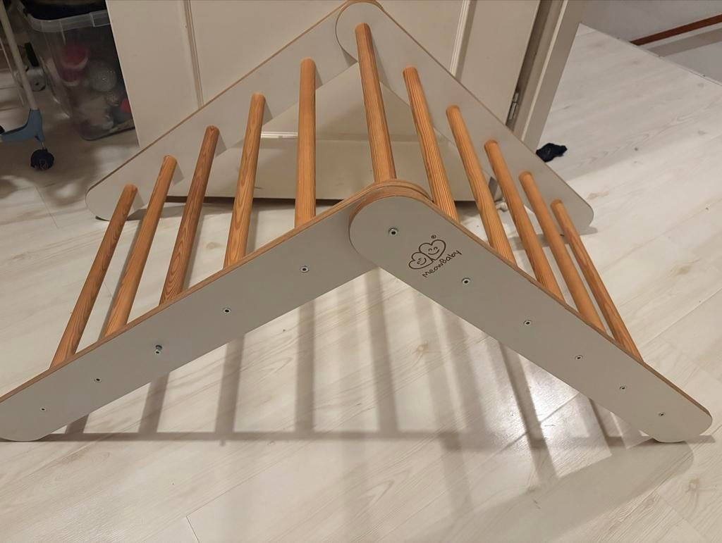 Houten Klimrek / Pikler Driehoek, Ophalen, Zo goed als nieuw, Ladder, Opvouwbaar of Inschuifbaar