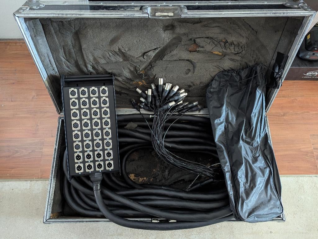 Stage snake 24-8 30m, Muziek en Instrumenten, Kabels en Stekkers, Ophalen, Gebruikt, Apparatuur