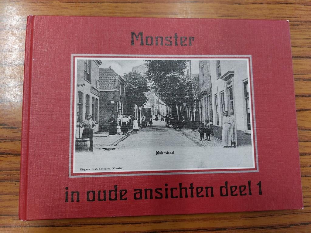 Monster in oude ansichten deel 1, Ophalen of Verzenden, Gelezen