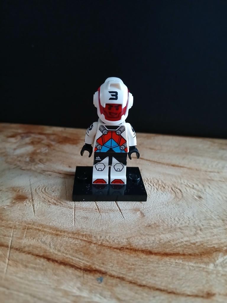 Lego minifigure series 27 jetpack racer, Ophalen of Verzenden, Nieuw