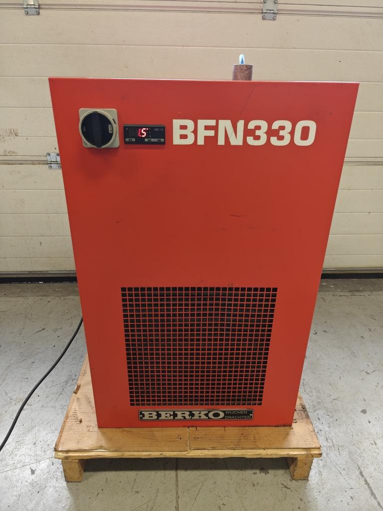 Perslucht koeldroger 5500liter per minuut, Doe-het-zelf en Verbouw, Compressors, Gebruikt, 10 bar of meer, 100 liter of meer, 800 liter/min of meer