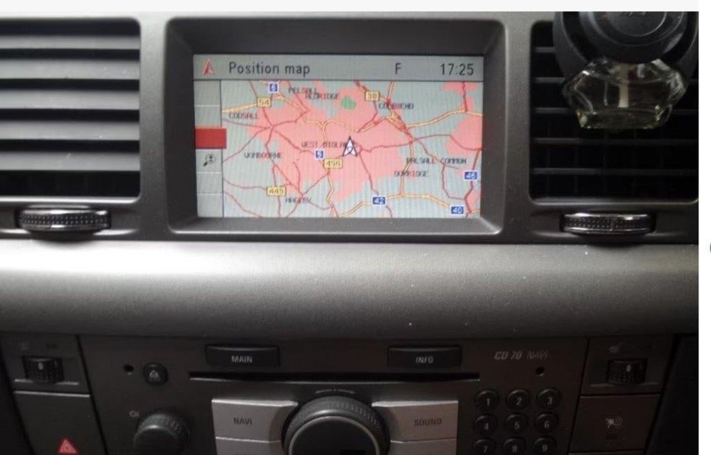 Opel DVD90, CD70, DVD100, CD60/80 Navigatie Europa, Verzenden, Zo goed als nieuw, Update