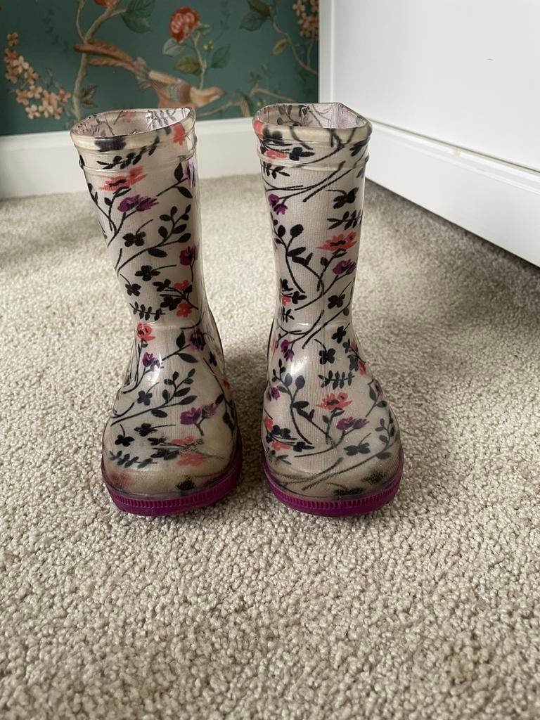 Kinderschoenen maat 22 - Camper sandalen & regenlaarzen, Gebruikt, Meisje, Ophalen of Verzenden, Laarzen