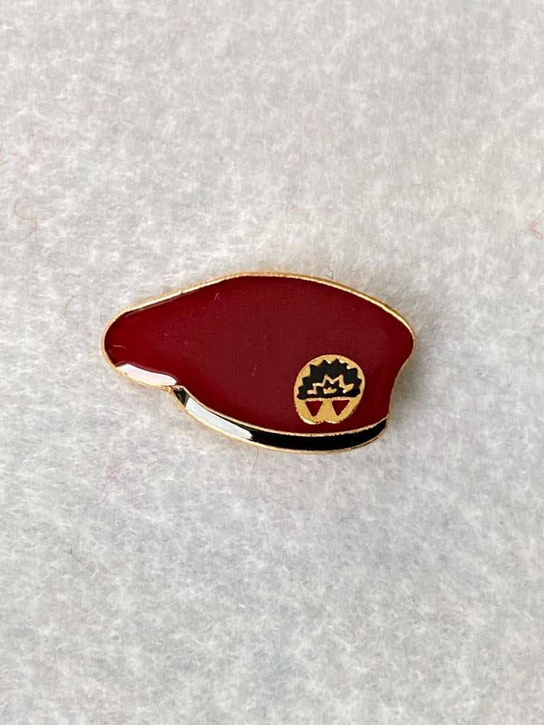 Speldje Luchtmobiele Brigade, Ophalen of Verzenden, Landmacht, Nederland, Embleem of Badge