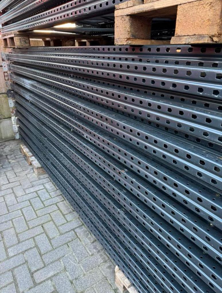 Grote partij AR palletstelling, ook kleine afname!, Ophalen