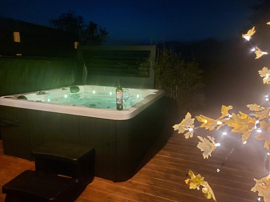 huisje met Jacuzzi. Lekker genieten, Eigenaar