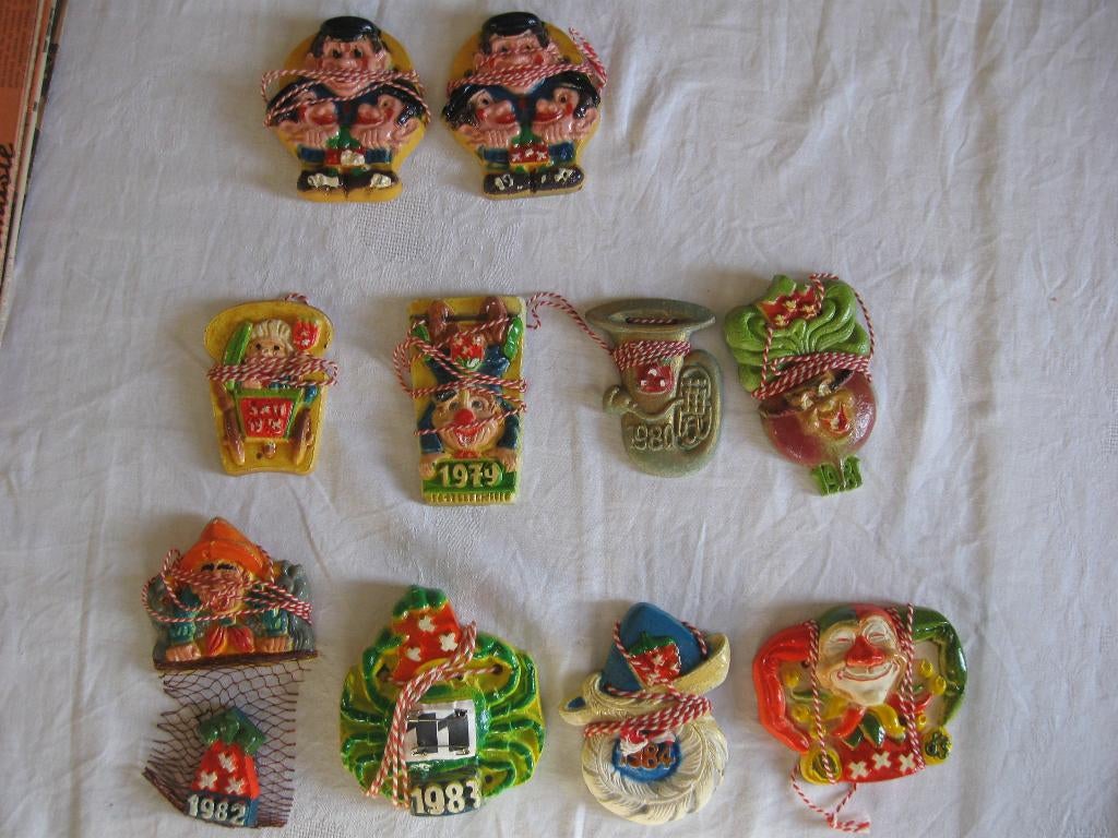 Carnaval veldtekens B.o.Z., Ophalen of Verzenden, Gedragen, Carnaval