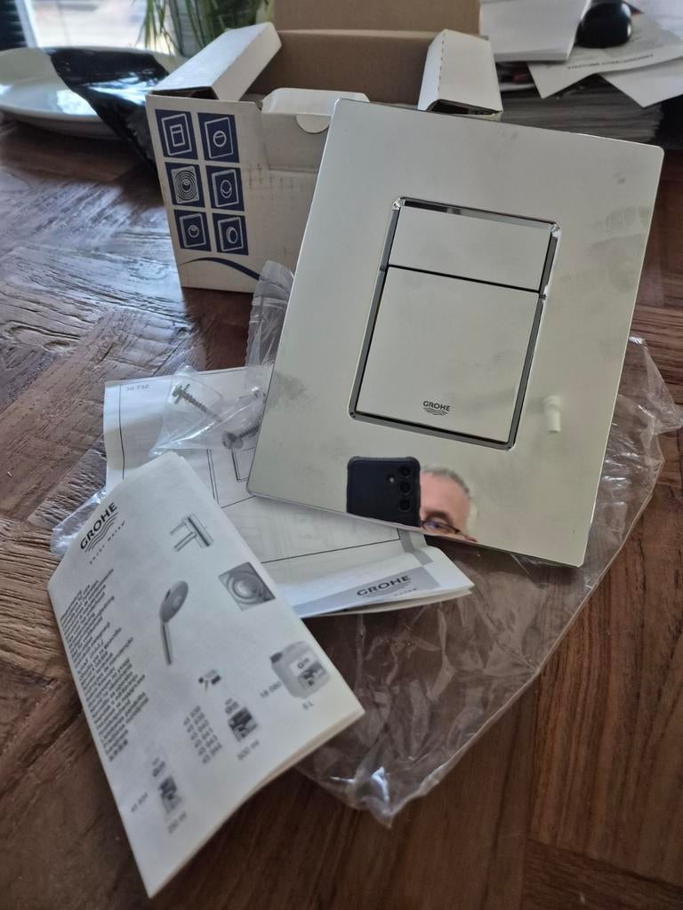 Grohe spoelknop voor inbouwtoilet nieuw, Ophalen of Verzenden, Nieuw, Chroom, Toilet
