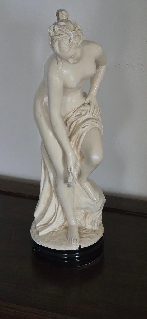 Beeld "Badende Venus", Antiek en Kunst, Ophalen of Verzenden