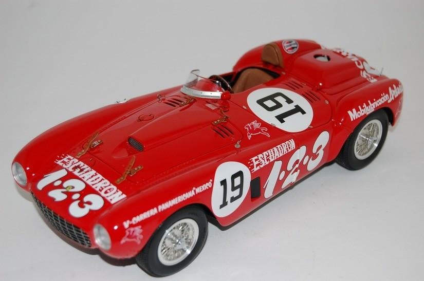 Ferrari modellen 1/18 BBR, Kyosho, Hotwheels Elite, Hobby en Vrije tijd, Modelauto's | 1:18, Ophalen of Verzenden, Zo goed als nieuw