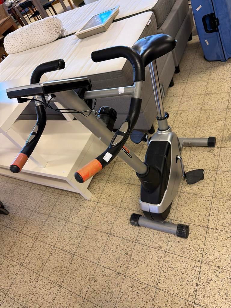 Hometrainer Rambler - Perfect voor thuisworkouts, Sport en Fitness, Ophalen, Gebruikt, Kringloop, Metaal