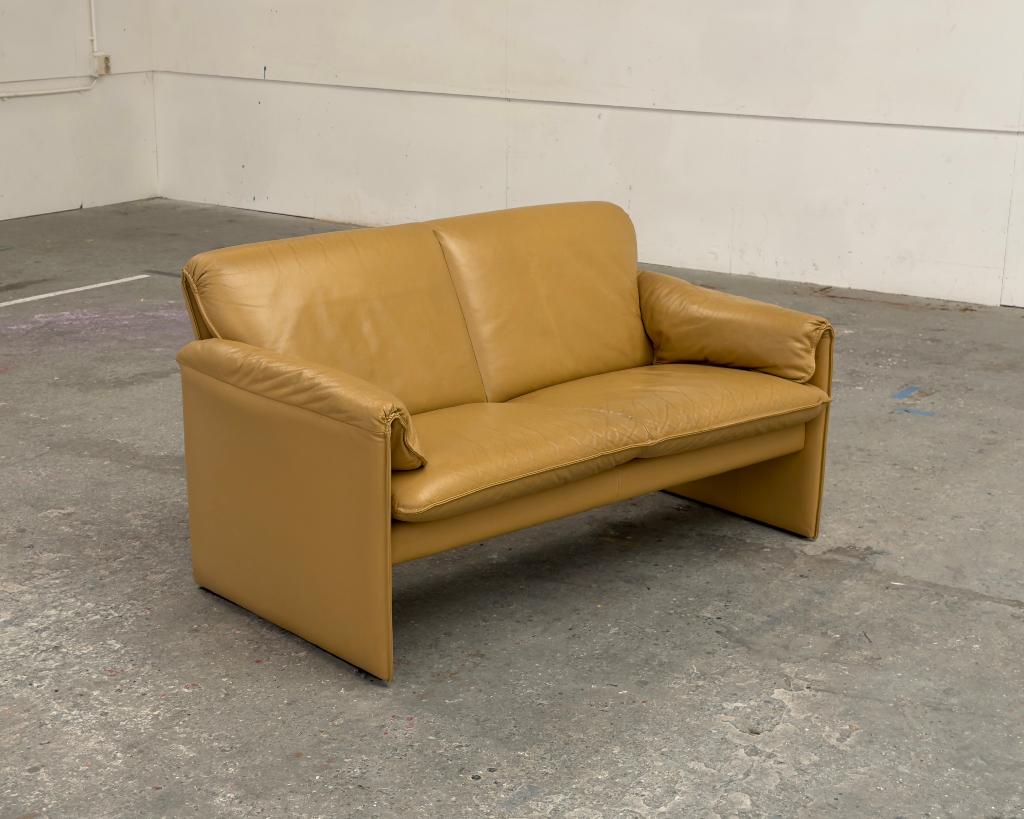 Leolux 2 seater leather sofa - Bora Bora - Axel Enthoven, Huis en Inrichting, Ophalen, Gebruikt, 150 tot 200 cm, Tweepersoons