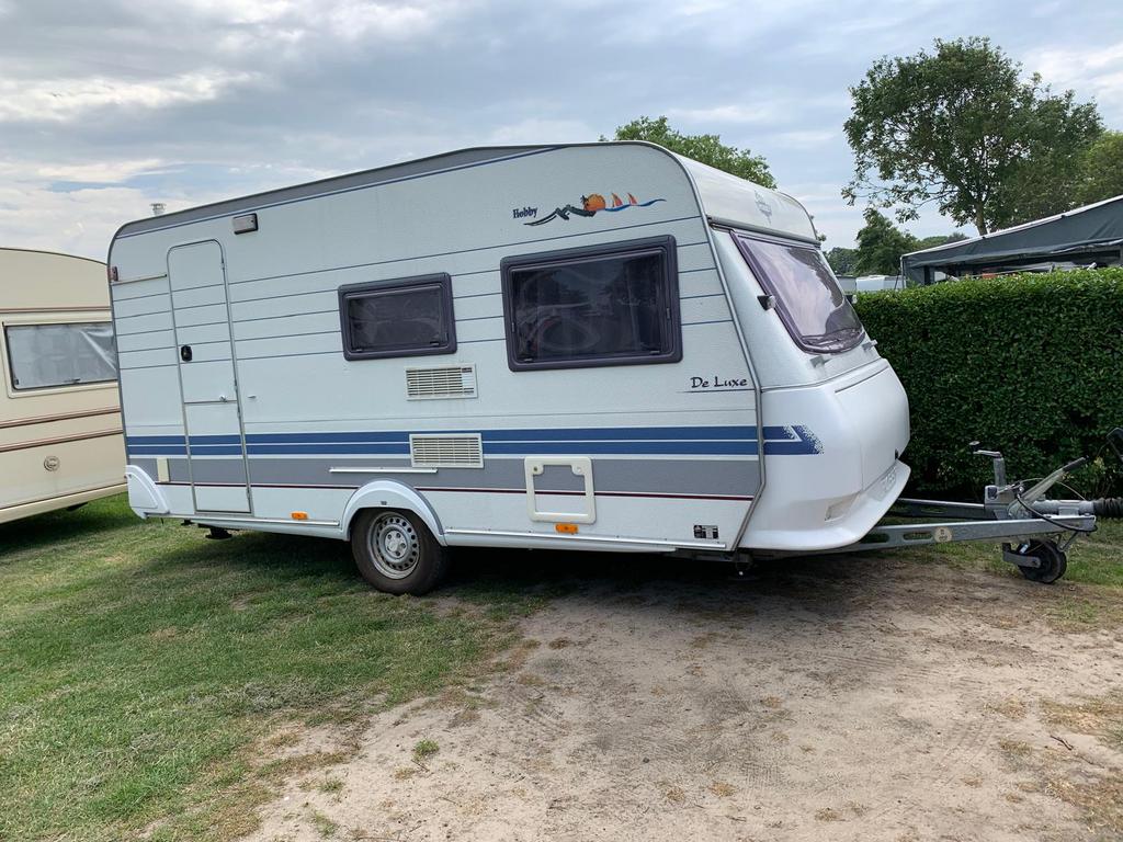 Hobby 440 SF, Vast bed, Hobby, Treinzit, Particulier