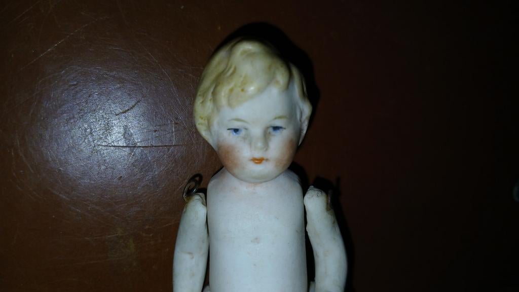 Twee antieke poppenhuis popjes, Antiek en Kunst, Ophalen of Verzenden