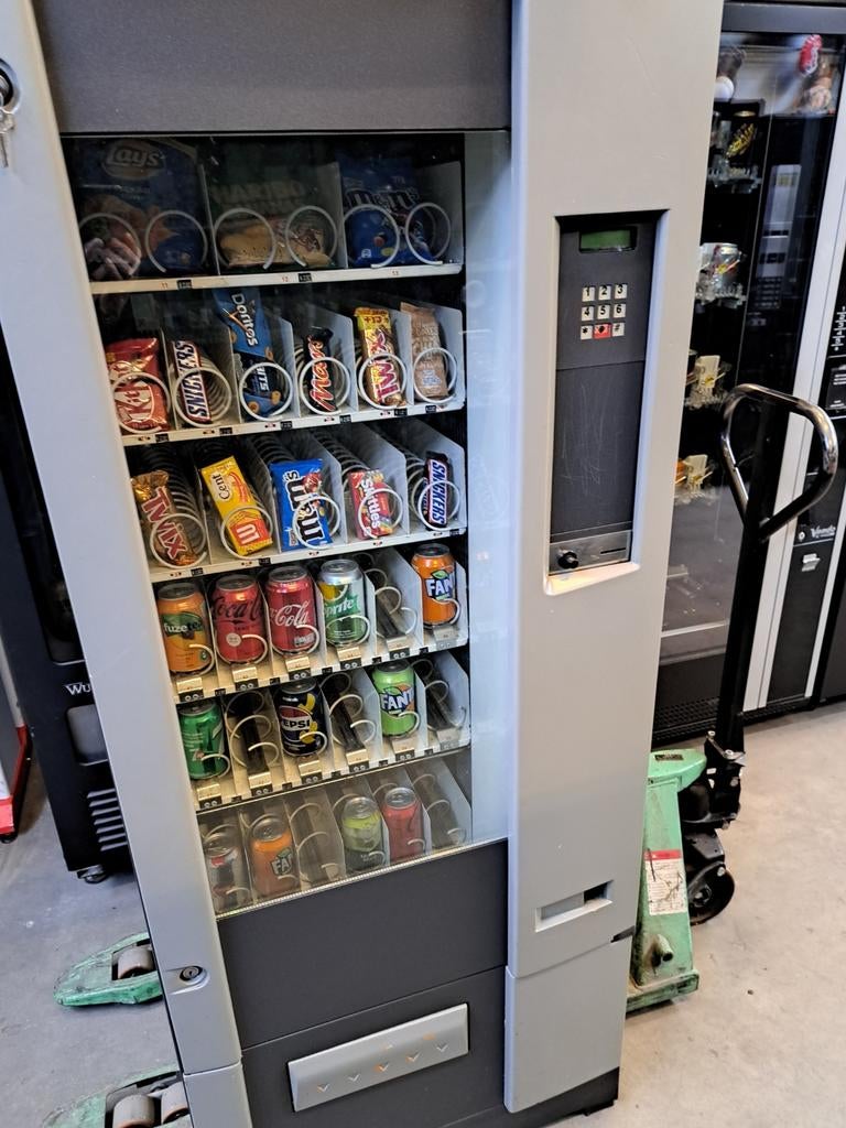 Combi automaat compact model gekoeld, Ophalen, Gebruikt