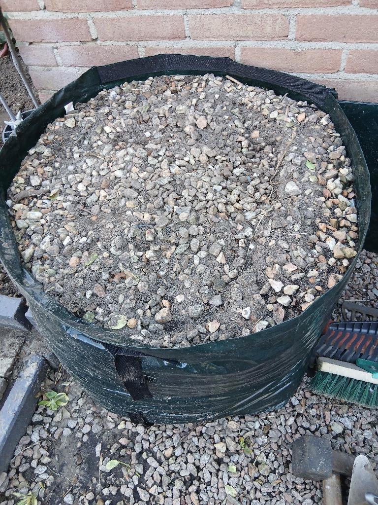 Grind gratis, Ophalen, Overige materialen, Gebruikt, Geel