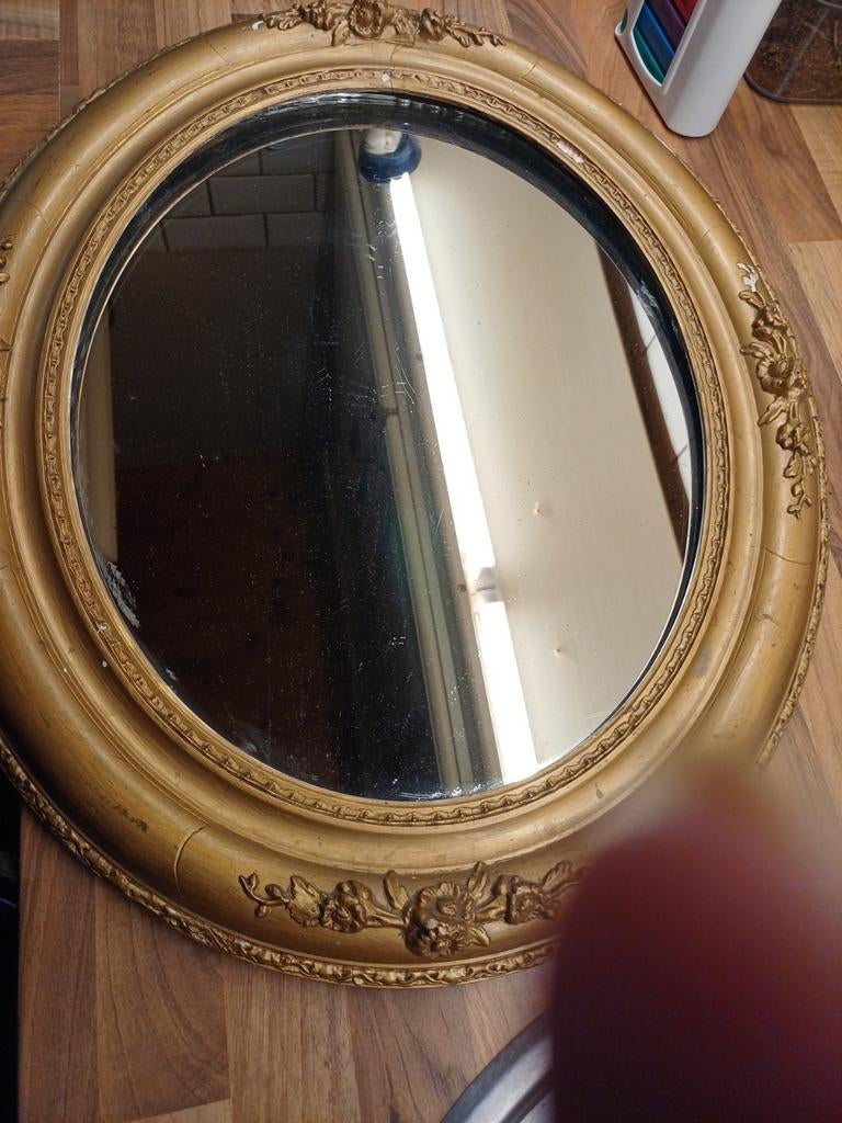 Ovale vintage spiegel met goudkleurige lijst, Ophalen, Ovaal, Minder dan 50 cm