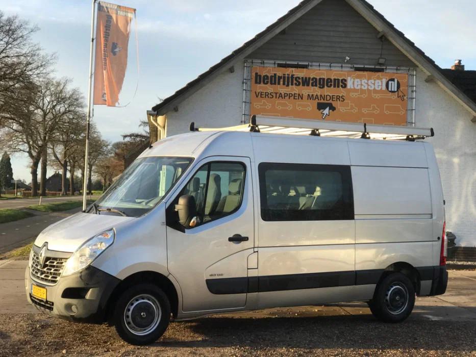 Renault Master T35 2.3 dCi 100 kW L2H2 Dubbel Cabine 6 pers., Auto's, Voorwielaandrijving, Euro 5, Gebruikt, Zwart