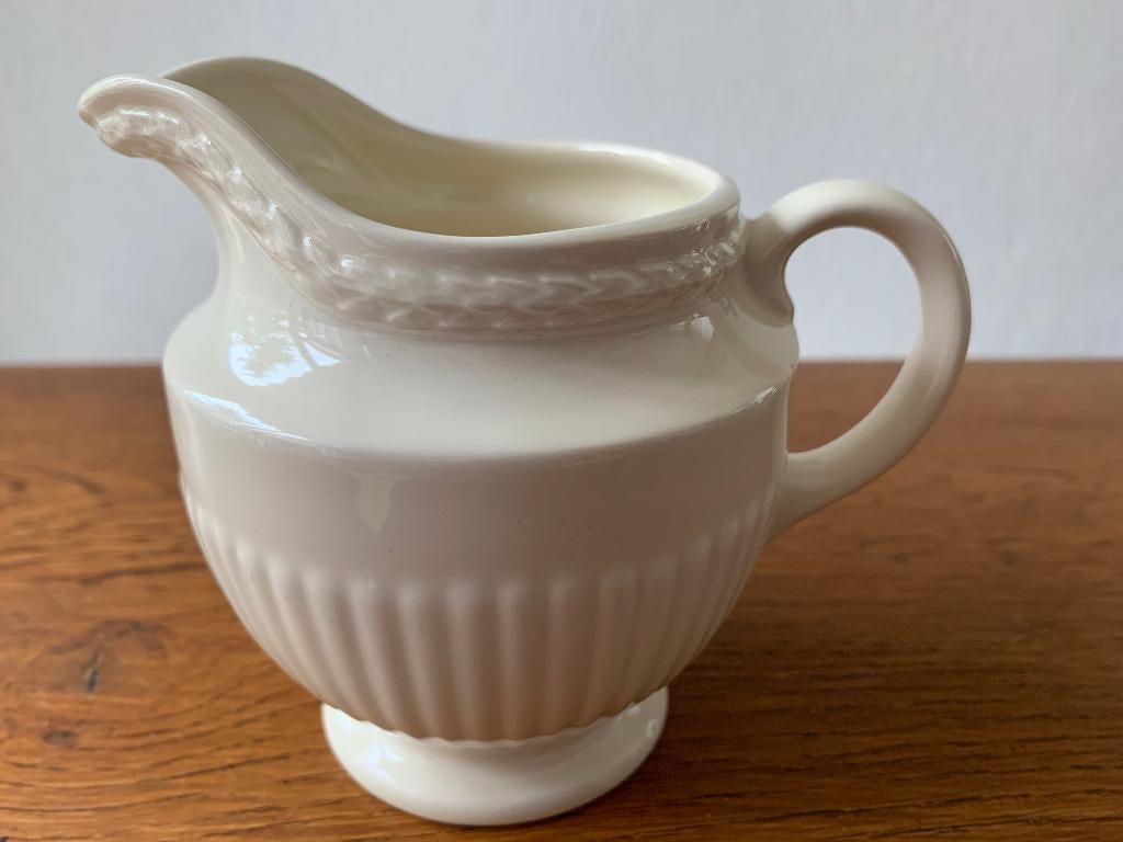 Wedgwood "Edme Plain" Melk/Roomkan Nieuw, Overige typen, Nieuw, Ophalen of Verzenden, Overige stijlen