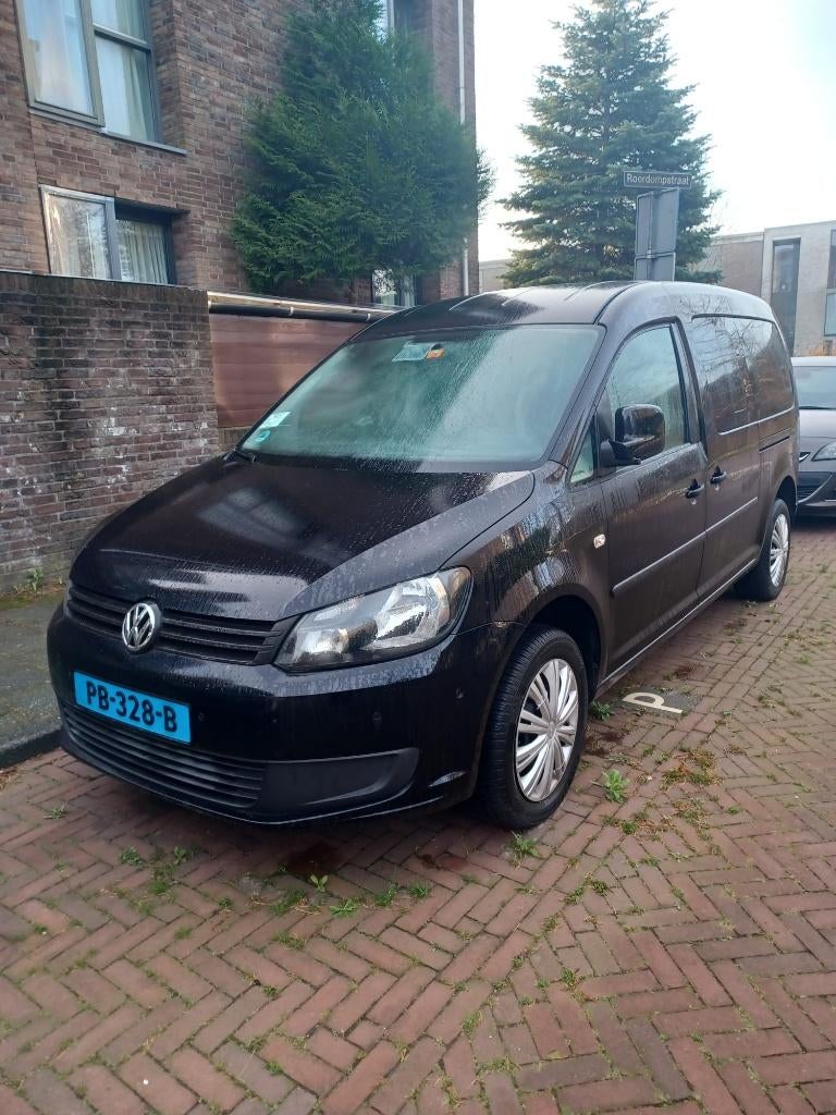 Volkswagen Caddy 1.6 TDI 75KW Maxi Combi DSG 7P 2014 Zwart, Auto's, Euro 5, Stof, Parkeersensor, Caddy Combi